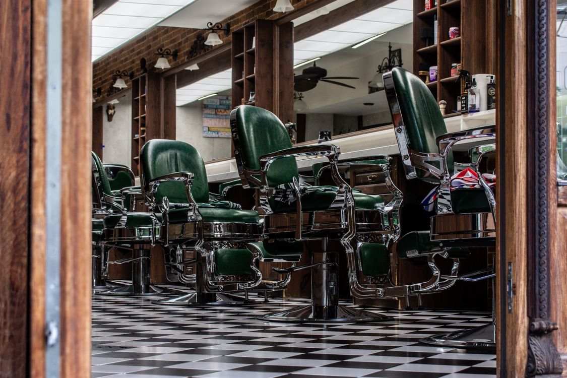 Ouvrir un barbershop : marché, concept, réglementation et budget